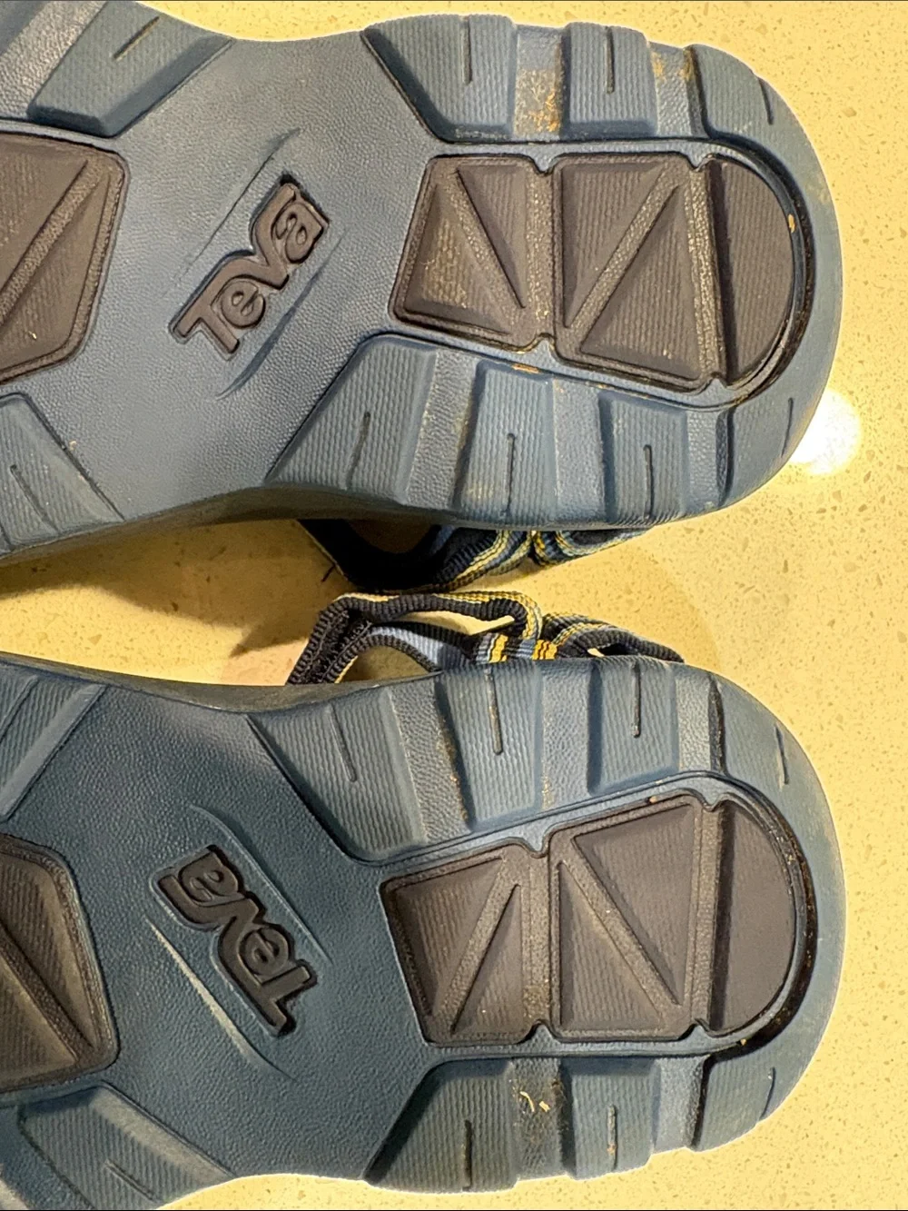 Teva Hurricane XLT 2 - Youth size 3